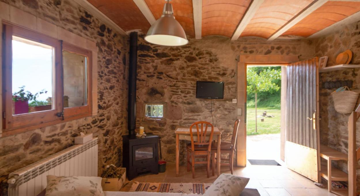Apartamento Duplex Rural Con Chimenea Y Vistas Panoramicas Desde La Cama Sant Marti Sacalm المظهر الخارجي الصورة